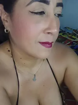 Cam4 Private Sex Chat of camila_squirt69