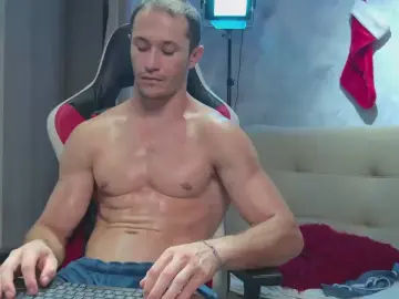 Cam4 Live Sex Cam of Axelfairchaild