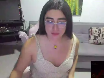 Cam4 Live Sex Cam of Khalifa_Trans