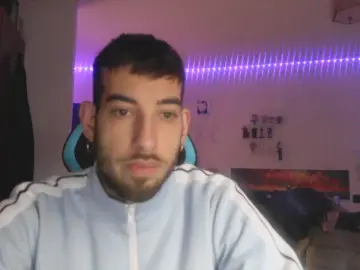 Cam4 Adult Webcam of Meastroboris95