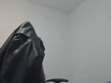 Cam4 Best Webcam of leathermaster92