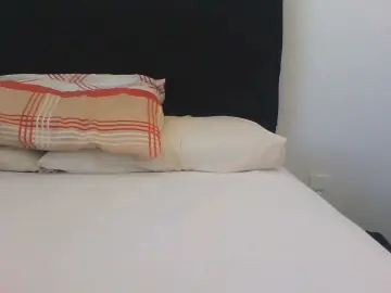 Cam4 Live Porn of Pau_hot_23cm