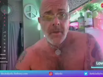 Cam4 Live Sex Cam of ThickddyDic