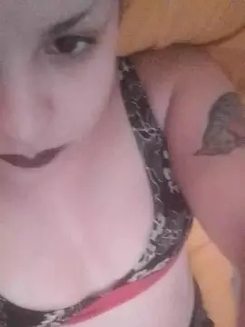 Cam4 Free Live Porn of Ichliebedi