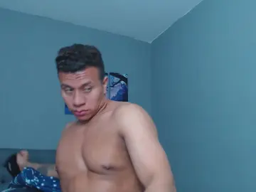 Cam4 Free Live Porn of Lothbrok_strong