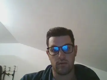 Cam4 Sex Chat of italybigboy234