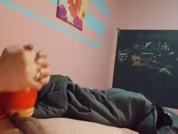 Cam4 Live Sex of bluffmanQC