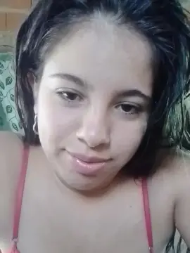 Cam4 Live Sex of juliasexy22