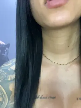 Cam4 Watch Live Sex Cams of Elamesma_