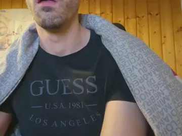 Cam4 Sex Cam of calvinmale___