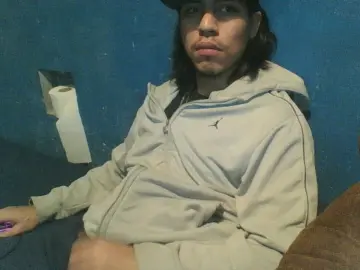 Cam4 Adult Video Chat of AlexAlejandro7