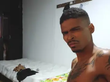 Cam4 Watch Live Sex Cams of LokitoCrazy07