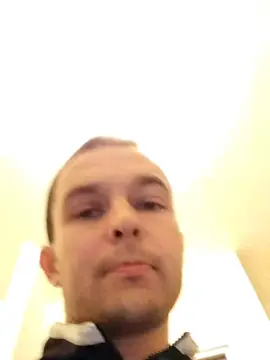 Cam4 Free Live Porn of riccardoyeah