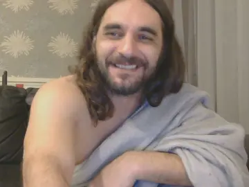 Cam4 Free Live Porn of CelsioHole