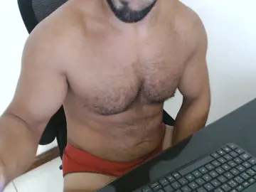 Cam4 Nude Webcam of beard_man_sexy