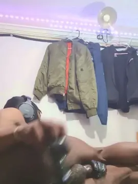 Cam4 Live Porn of Mr_GetU_Rite