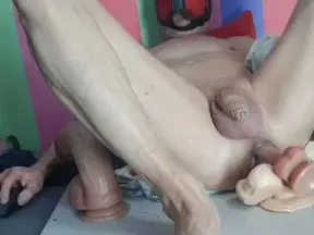 Cam4 Nude Webcam of doggy38