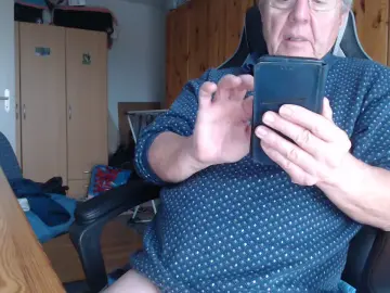 Cam4 Live Porn of Kobold62