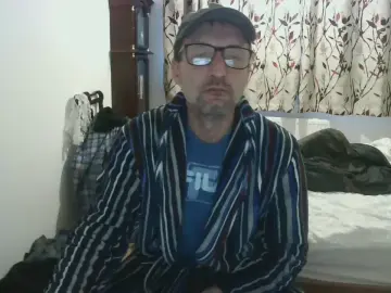 nicholasxxx45 from cam4