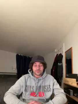 Cam4 Sex Cam of YoungMann69