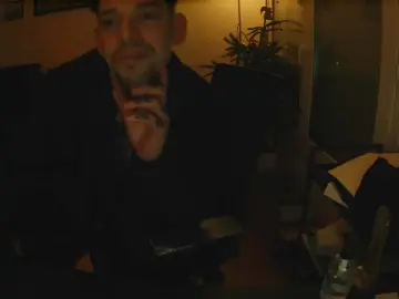 Cam4 Free Live Porn of twinktattoos