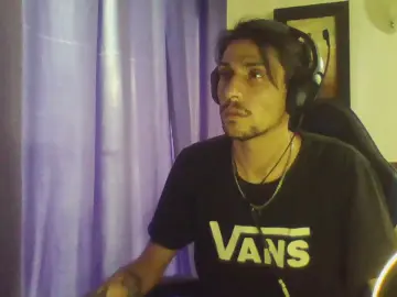 Cam4 Adult Video Chat of Leon4089