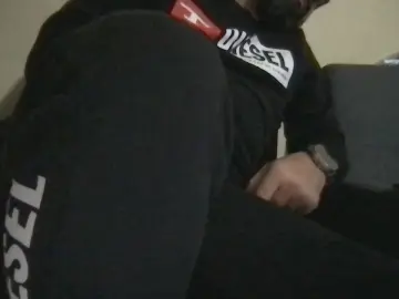 Cam4 Private Sex Chat of alfaromeopep