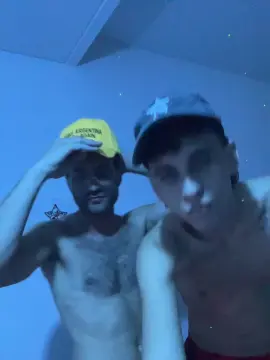 Cam4 Free Live Porn of argentinefire