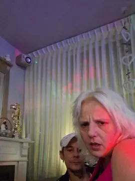 Cam4 Adult Webcams of SexyDavy19795