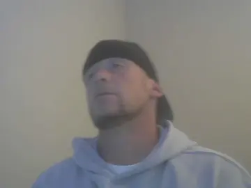 Cam4 Adult Video Chat of TattedRhino69