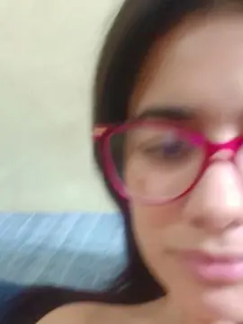 Cam4 Adult Video Chat of mamamiabr2