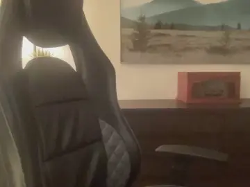 Cam4 Sex Cam of Fugitive24