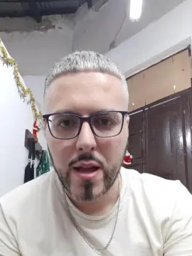 Cam4 Private Sex Chat of Macho9397