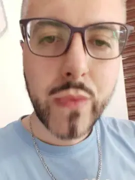 Cam4 Live Porn of Macho9397