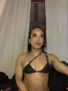 Cam4 Adult Video Chat of MuscularGIRL