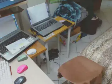 Cam4 Nude Webcam of firenze103