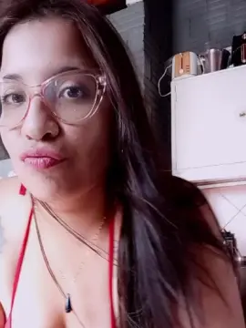 Cam4 Sex Chat of culonafreee