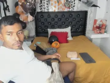 Cam4 Free Live Porn of Adam_Morgan2