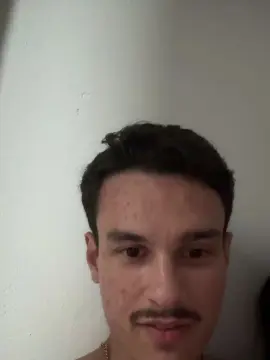 Cam4 Adult Video Chat of Henriquezaumm