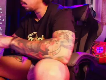 Cam4 Nude Webcam of JoseMeireles