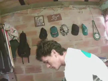 Cam4 Live Sex of carlos9180