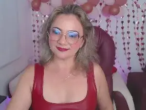 Cam4 Live Sex of ana_milf