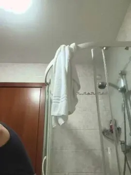 Cam4 Live Sex of 18bello