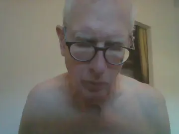 Cam4 Free Live Porn of feetlove5608