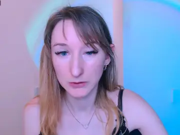 Cam4 Free Porn Cam of LillyBluee