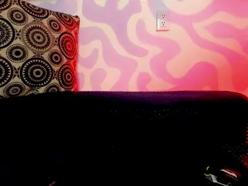 Cam4 Watch Live Sex Cams of Mia_scarlett7