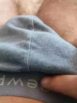 Linguistiko878 from cam4