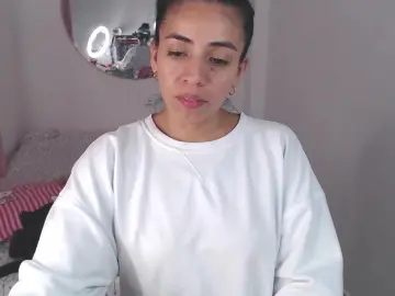 Cam4 Watch Live Sex Cams of lylarogers