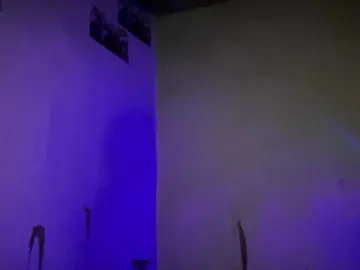 Cam4 Live Porn of naughty_fallon1