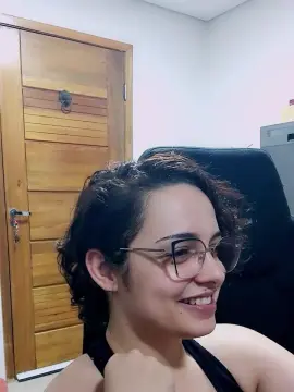 Cam4 Best Webcam of Yve_Zveel